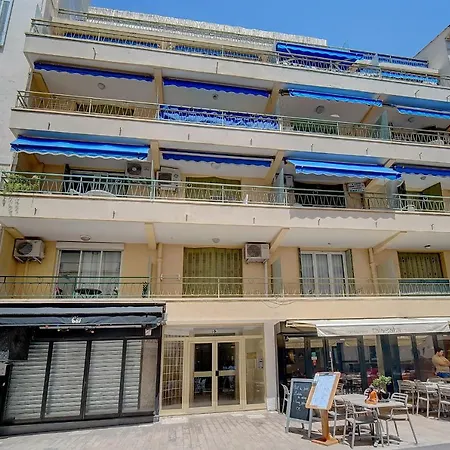 Immogroom -terrace -air Conditioning - City-center * Cannes