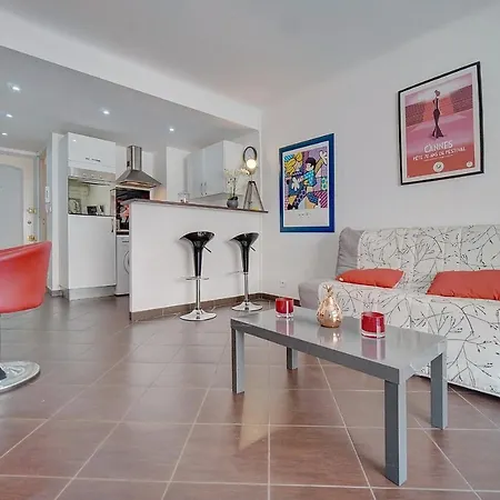 Apartment Immogroom -terrace -air Conditioning - City-center Cannes